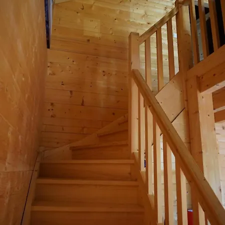 En Bois Avec Très Belle Vue Sur La Montagne Chalet *